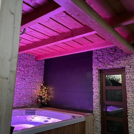 Bed & Breakfast Aruba & Private Keszthely
