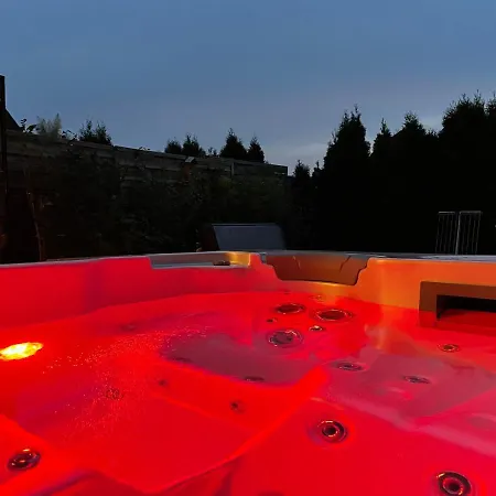 Aruba & Private Bed and Breakfast Keszthely