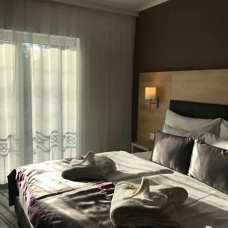 Aruba & Private Keszthely