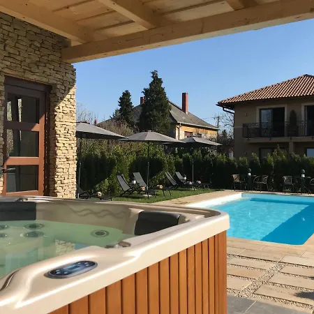 Oda ve Kahvaltı Aruba & Private 4*